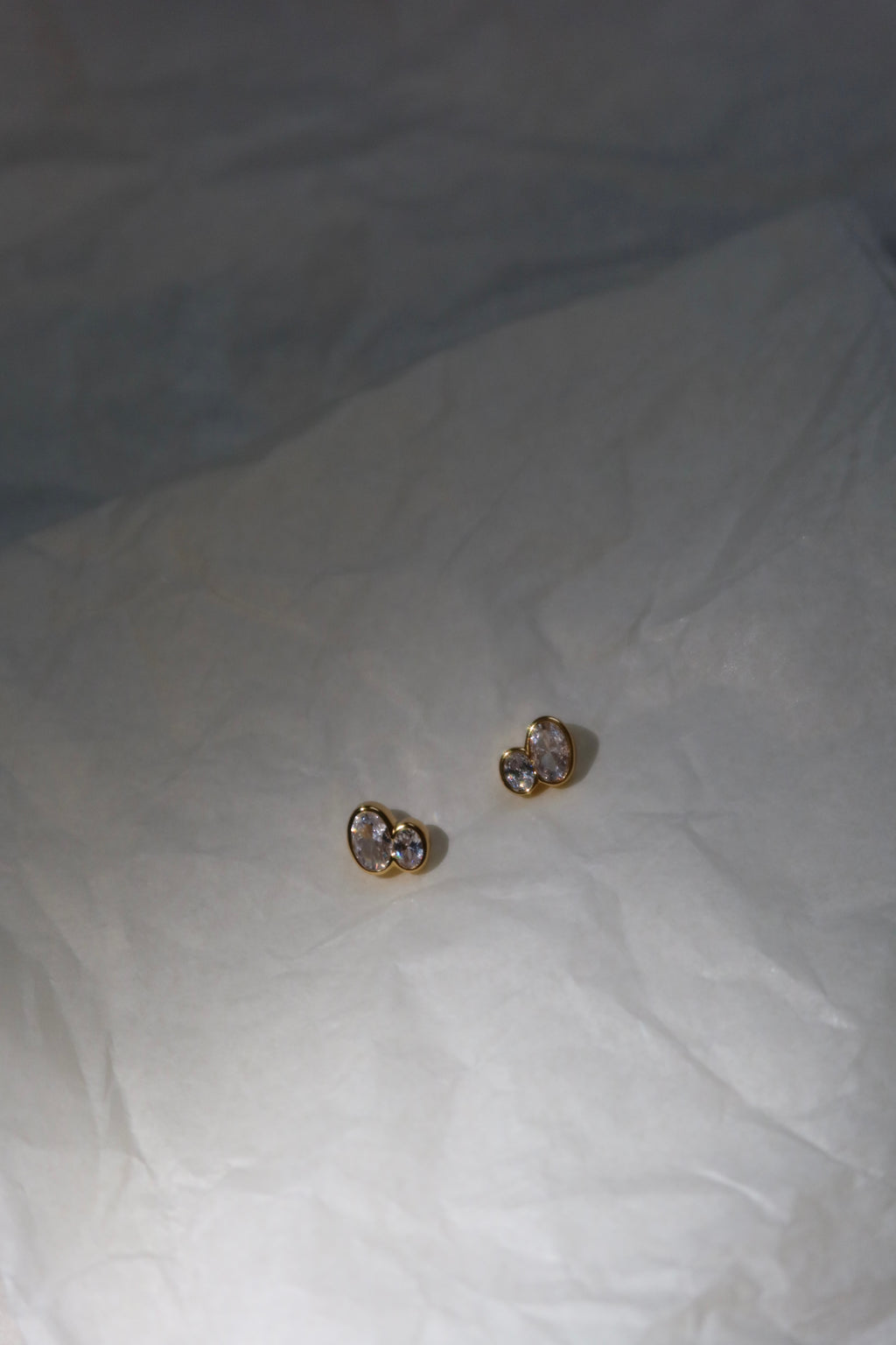 Oval Twin Stud Earrings
