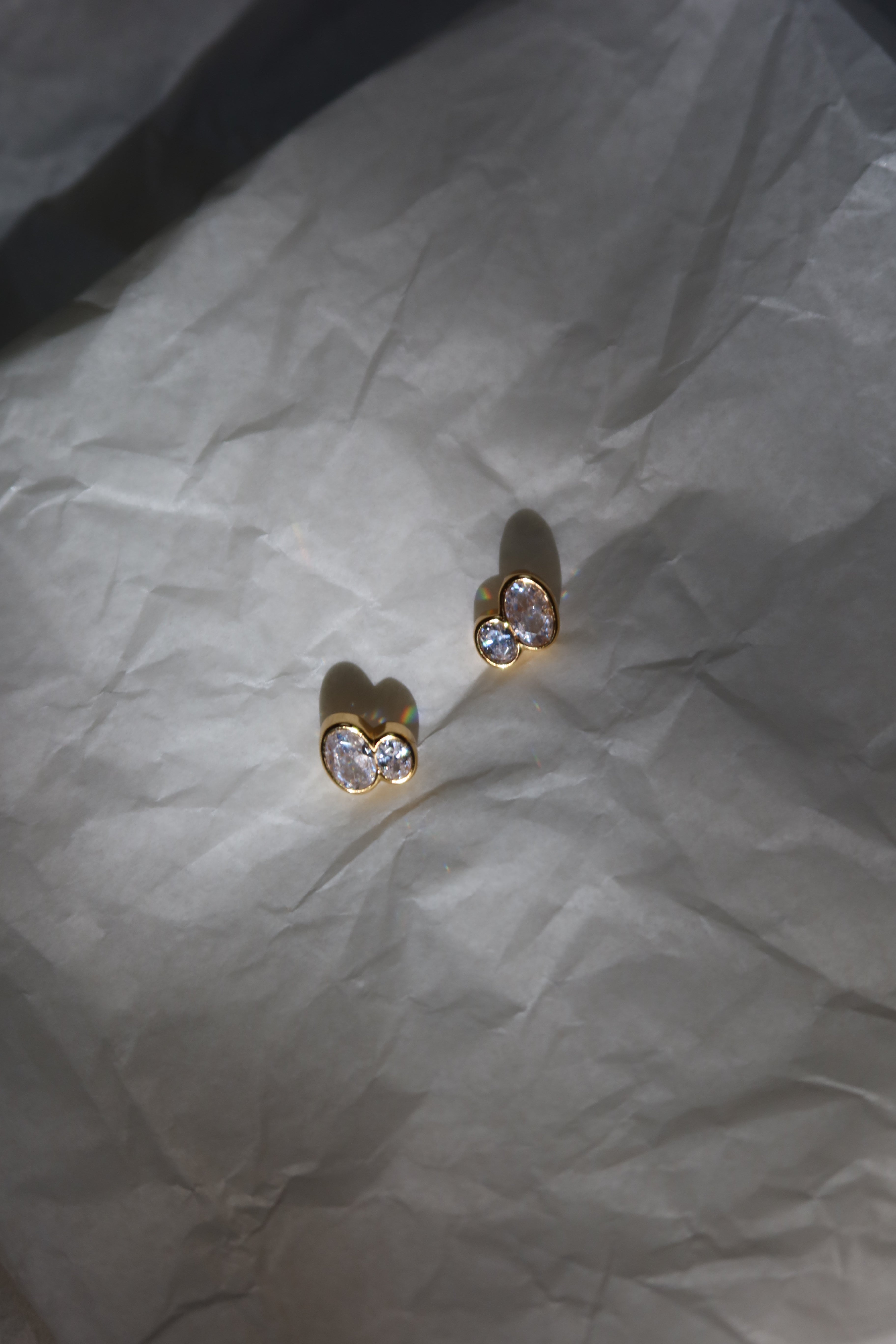 Oval Twin Stud Earrings