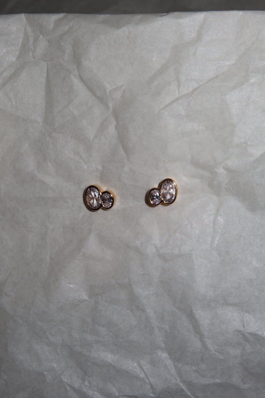 Oval Twin Stud Earrings